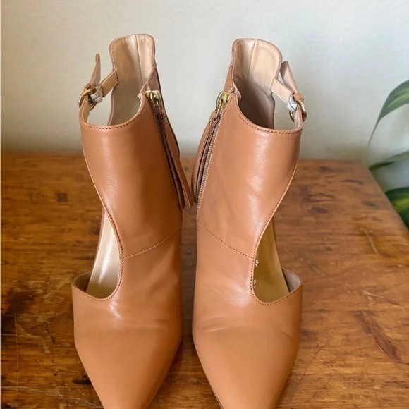 Vero Cuoio Tan Leather Heels - Picture 4 of 6